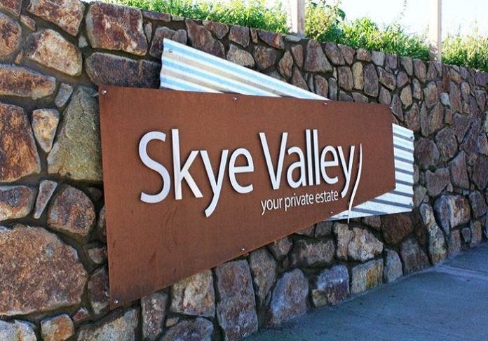 Custom Metal Signs Outdoor in DFW